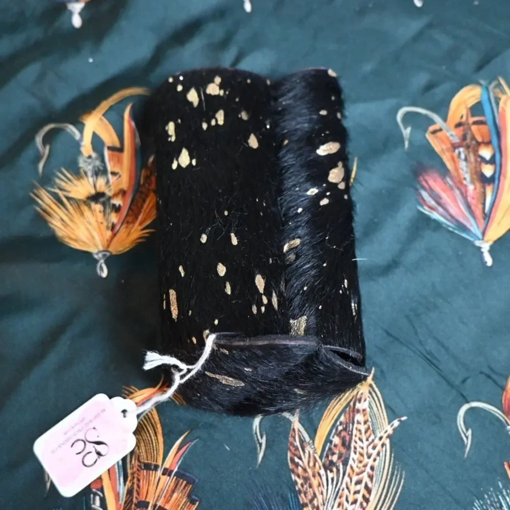 Showman Black and Gold Acid Wash Hair on Cowhide Slim Can Cooler